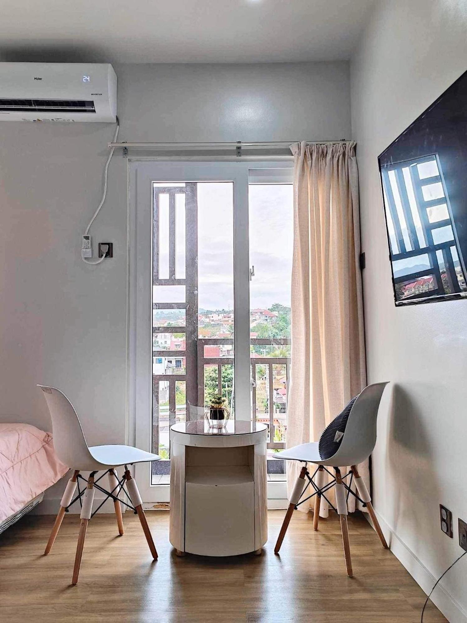 Antara Residence Studio Condo Talisay  Exteriör bild